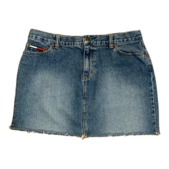 💰Tommy Hilfiger Denim Mini Skirt with Raw Hem   - Size 11 - Picture 1 of 9